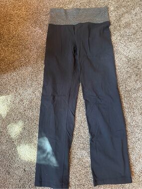 lululemon athletica Black Leggings with Gray Patterned Waistband